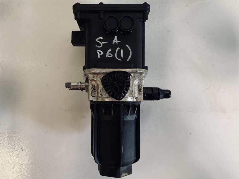 Scania P6 - Uitlaatsysteem: afbeelding 3 Scania P6 - Uitlaatsysteem: afbeelding 3