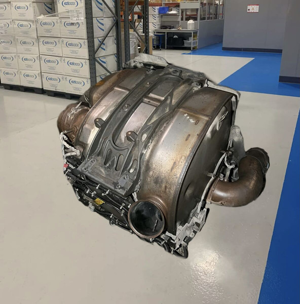 Volvo 23046481 P03 - Katalysator: afbeelding 1 Volvo 23046481 P03 - Katalysator: afbeelding 1