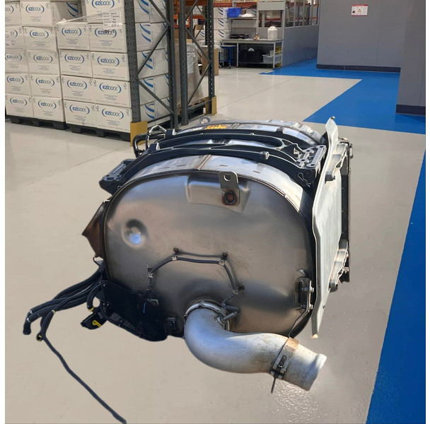 Volvo FH5/Aero - Katalysator: afbeelding 3 Volvo FH5/Aero - Katalysator: afbeelding 3