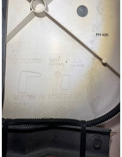 Volvo - Aerokit/ Spoiler: afbeelding 4 Volvo - Aerokit/ Spoiler: afbeelding 4