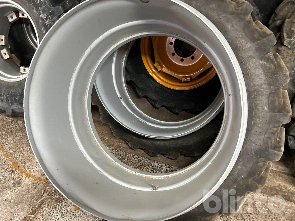 Alliance 270/95 R36 - Complete wiel: afbeelding 2 Alliance 270/95 R36 - Complete wiel: afbeelding 2