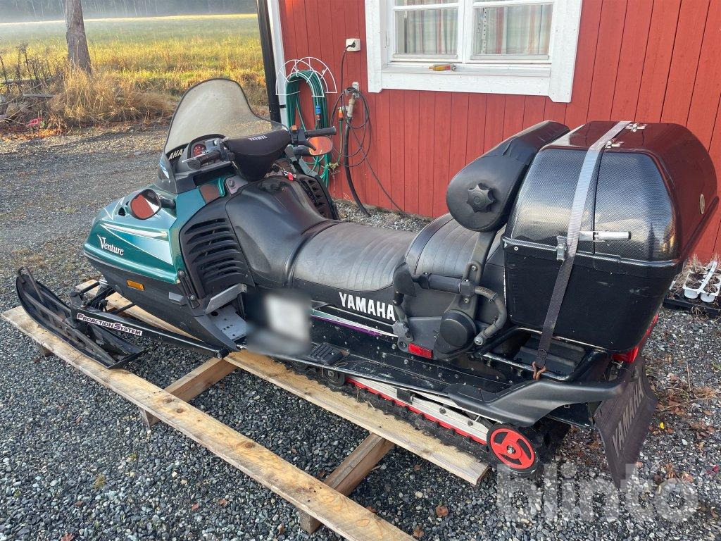 Yamaha 700 triple - Andere machine: afbeelding 2 Yamaha 700 triple - Andere machine: afbeelding 2