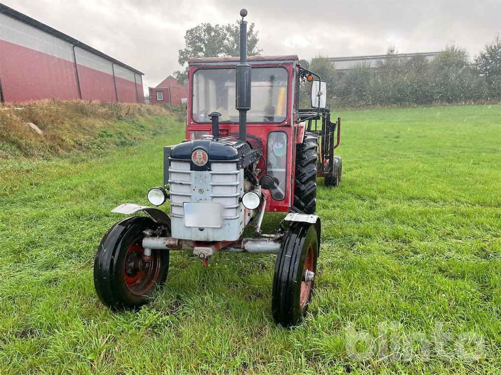 BOLINDER-M VOLVO 350 - Tractor: afbeelding 2 BOLINDER-M VOLVO 350 - Tractor: afbeelding 2