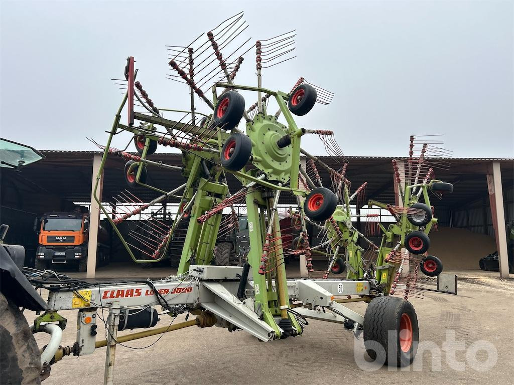 CLAAS Typ/UTyp 605/200 (2002) - Hooischudder: afbeelding 4 CLAAS Typ/UTyp 605/200 (2002) - Hooischudder: afbeelding 4