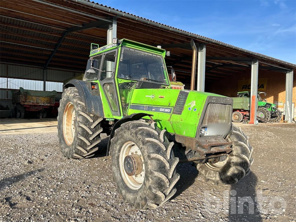 Deutz DX 120 A6 (1982) - Tractor: afbeelding 2 Deutz DX 120 A6 (1982) - Tractor: afbeelding 2
