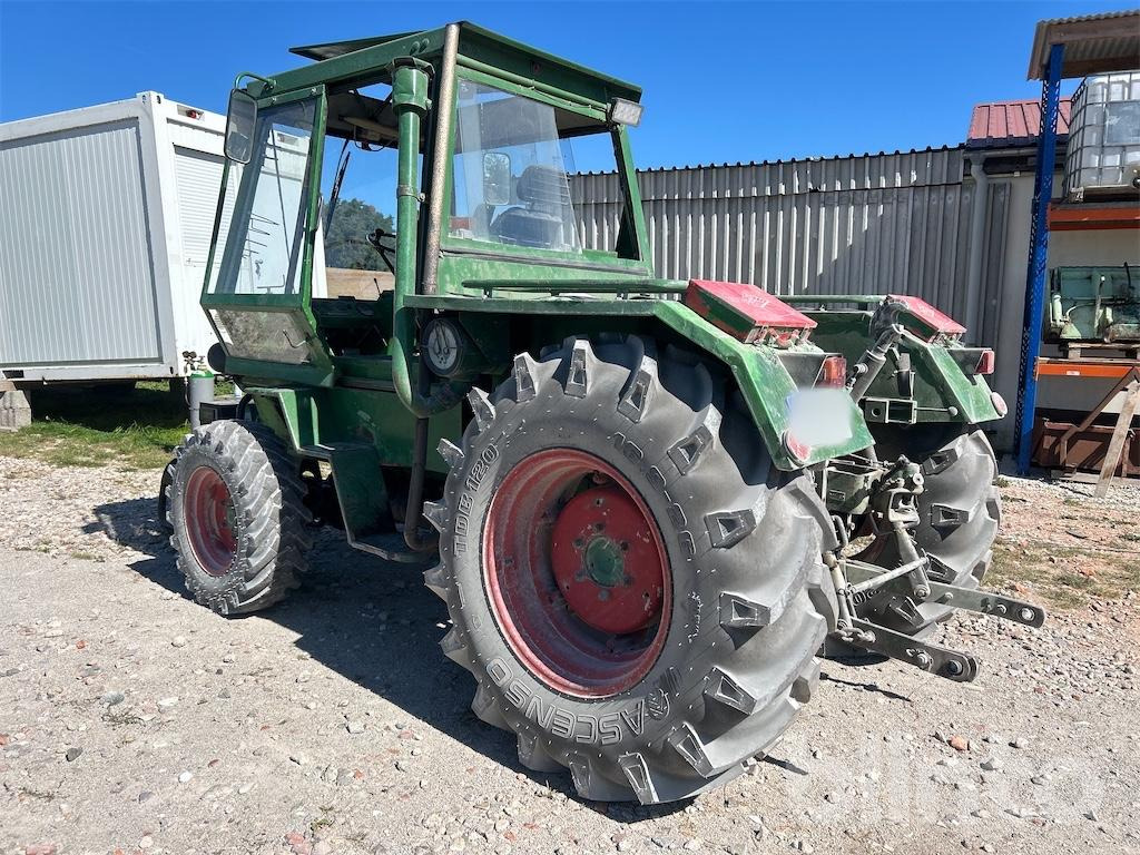 Deutz Intrac 2002 A - Tractor: afbeelding 1 Deutz Intrac 2002 A - Tractor: afbeelding 1