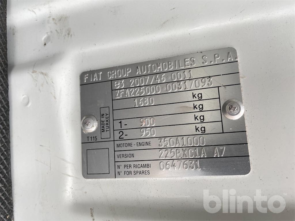 Fiat Fiorino - Kleine bestelwagen: afbeelding 5 Fiat Fiorino - Kleine bestelwagen: afbeelding 5