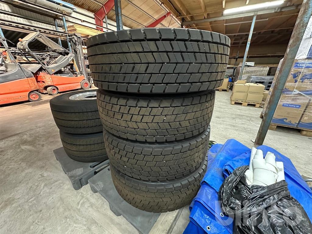 Hankook & Continental - Complete wiel: afbeelding 1 Hankook & Continental - Complete wiel: afbeelding 1