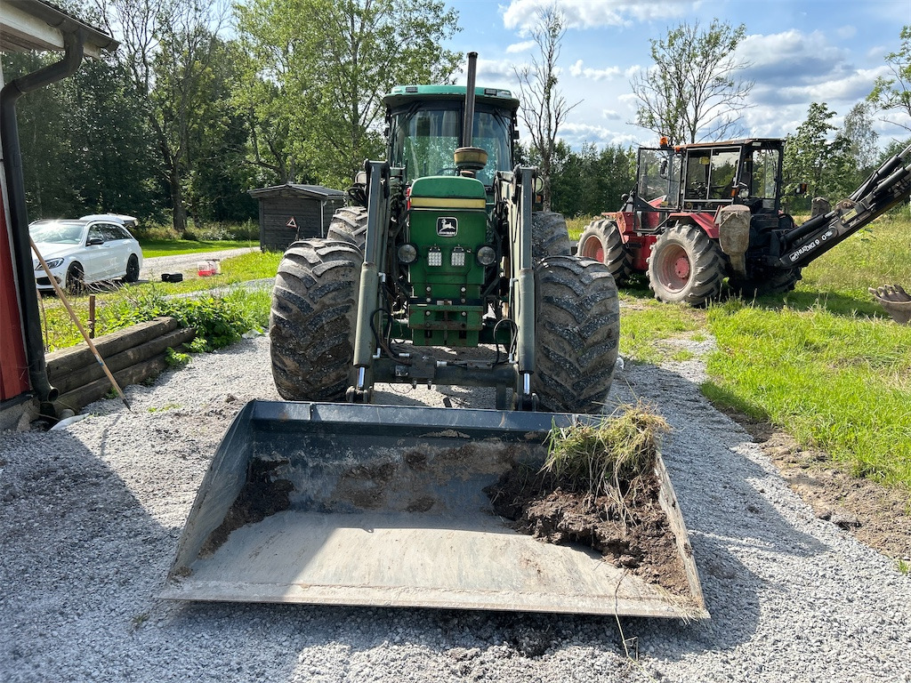 J.DEERE 3650 4WD - Tractor: afbeelding 2 J.DEERE 3650 4WD - Tractor: afbeelding 2