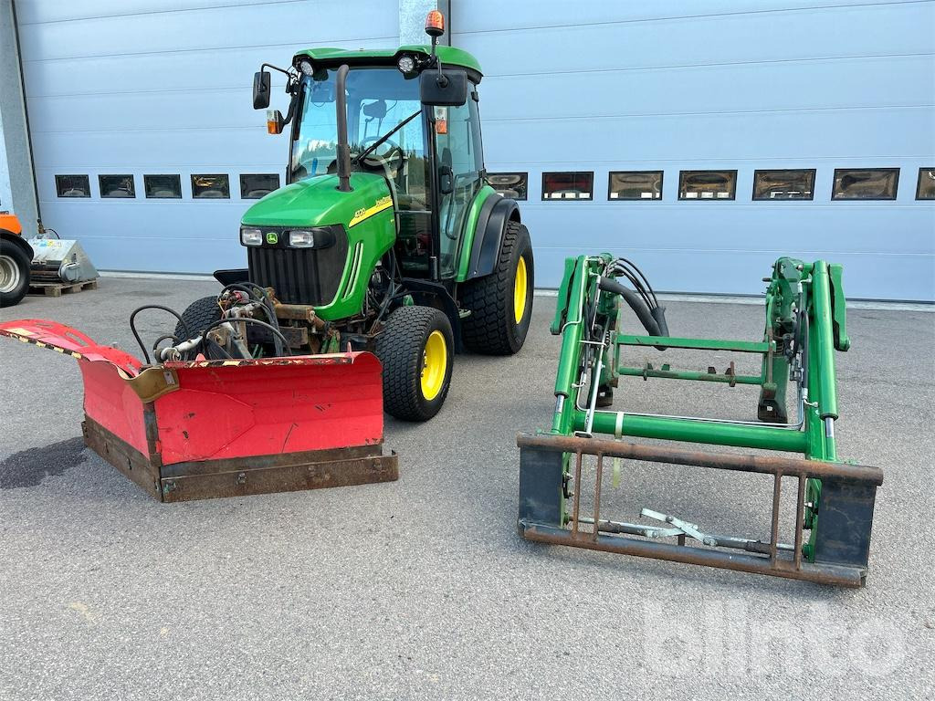 JOHN DEERE 4720 - Tractor: afbeelding 2 JOHN DEERE 4720 - Tractor: afbeelding 2