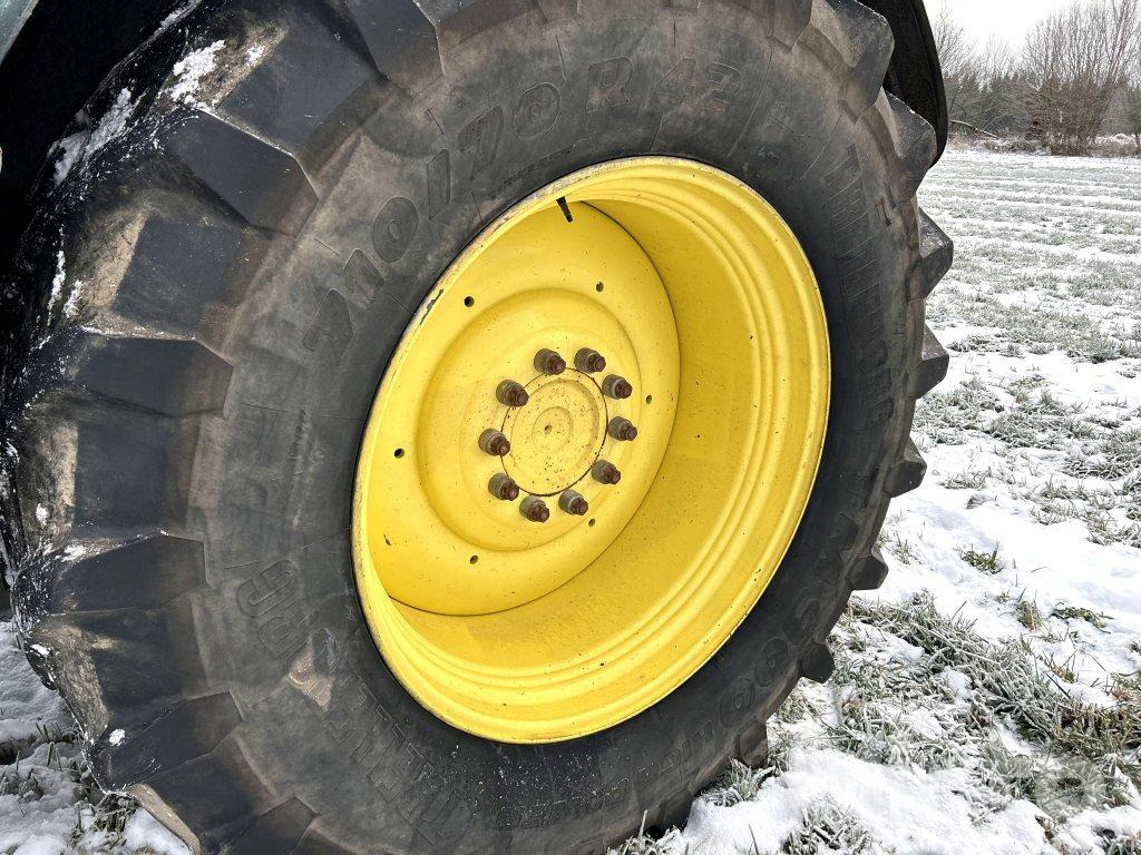 Tractor JOHN DEERE 6215R: afbeelding 8