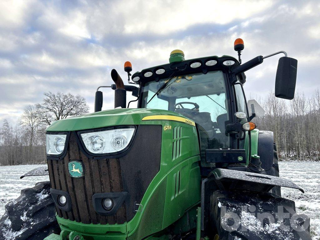 Tractor JOHN DEERE 6215R: afbeelding 27