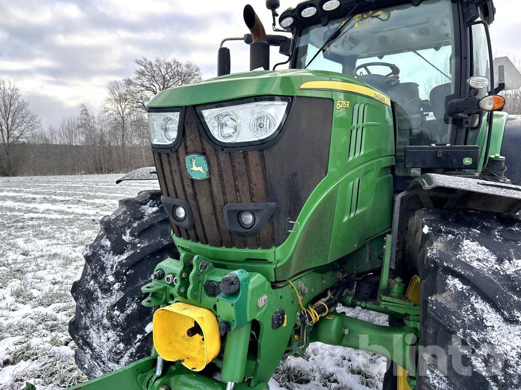 Tractor JOHN DEERE 6215R: afbeelding 26