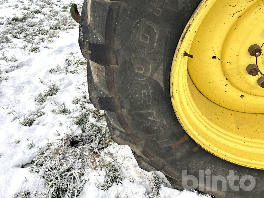 Tractor JOHN DEERE 6215R: afbeelding 50