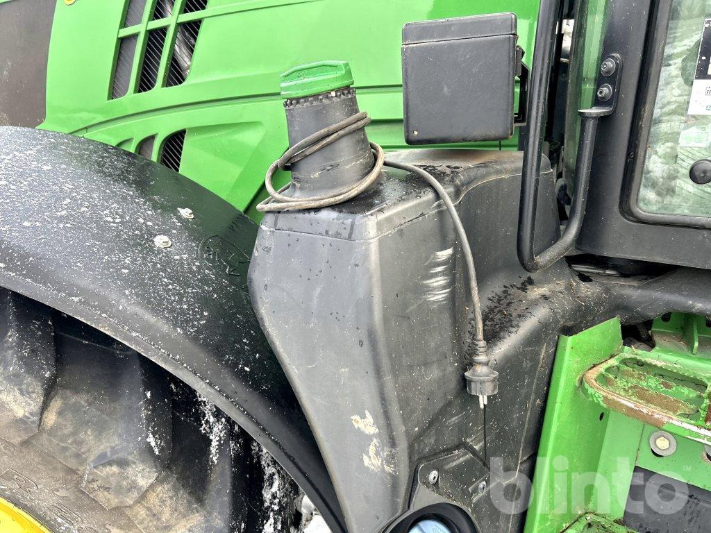 Tractor JOHN DEERE 6215R: afbeelding 14