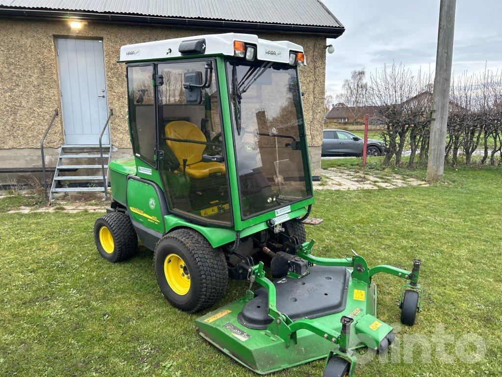 John Deere 1565 Series II 4WD - Gazonmaaier: afbeelding 3 John Deere 1565 Series II 4WD - Gazonmaaier: afbeelding 3