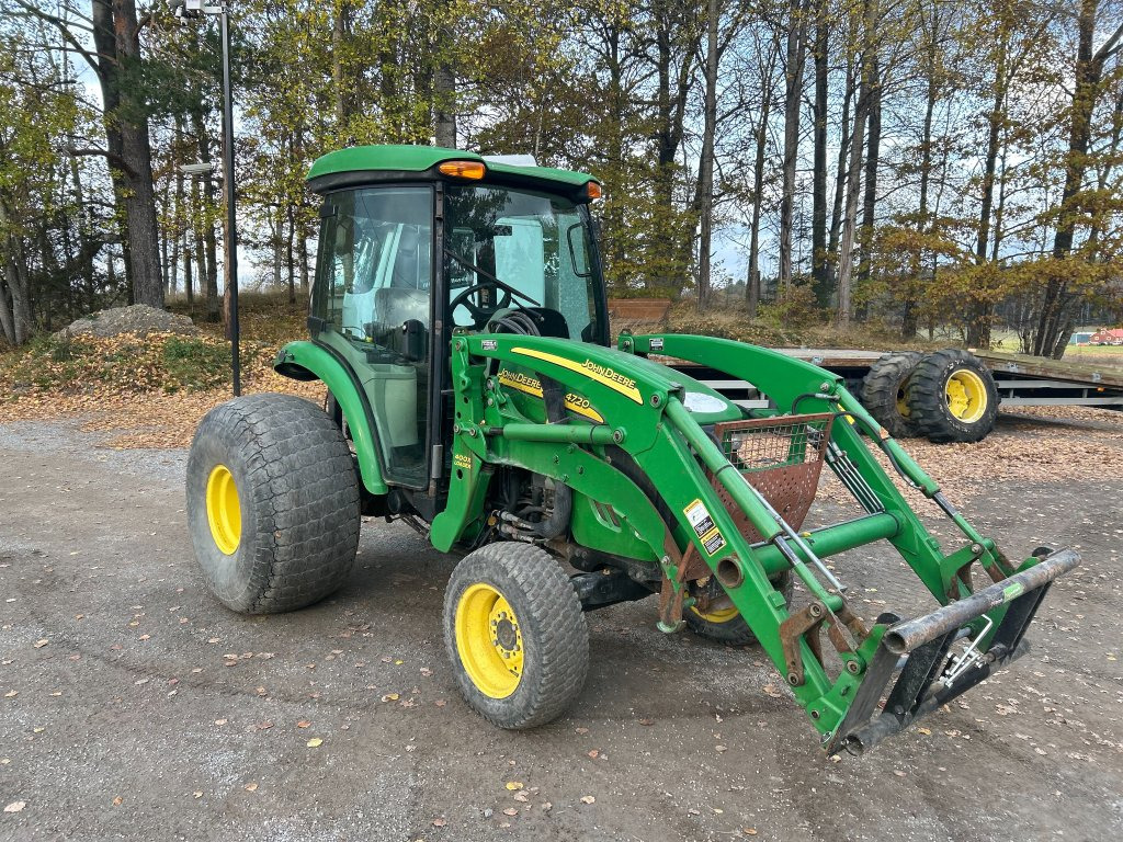 John Deere 4720 med 400X lastare - Tractor: afbeelding 3 John Deere 4720 med 400X lastare - Tractor: afbeelding 3