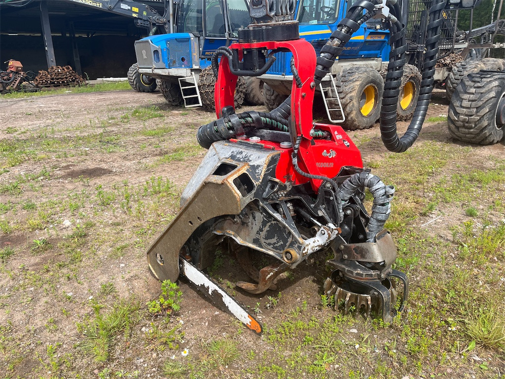 Komatsu C124 - Boomvelkop: afbeelding 1 Komatsu C124 - Boomvelkop: afbeelding 1