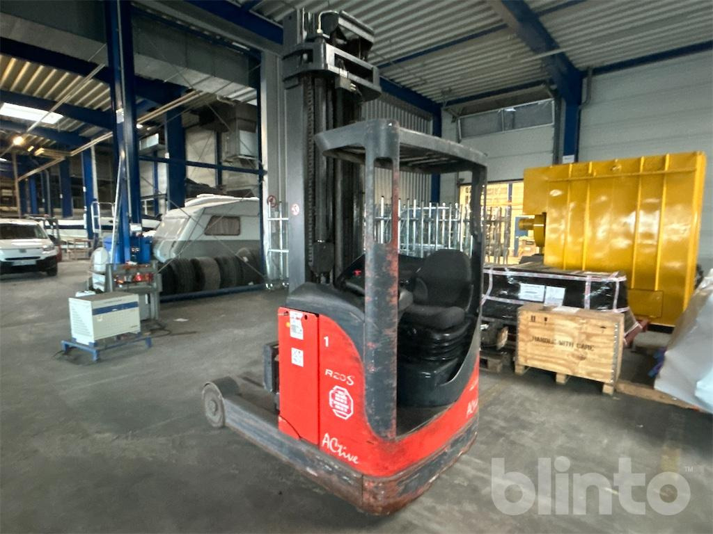 Linde Active R20 S (2006) - Reach truck: afbeelding 4 Linde Active R20 S (2006) - Reach truck: afbeelding 4