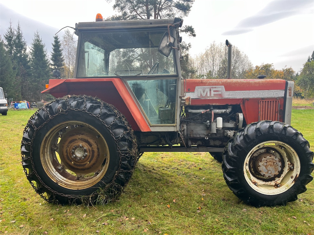 Massey Ferguson 2640 - Tractor: afbeelding 4 Massey Ferguson 2640 - Tractor: afbeelding 4