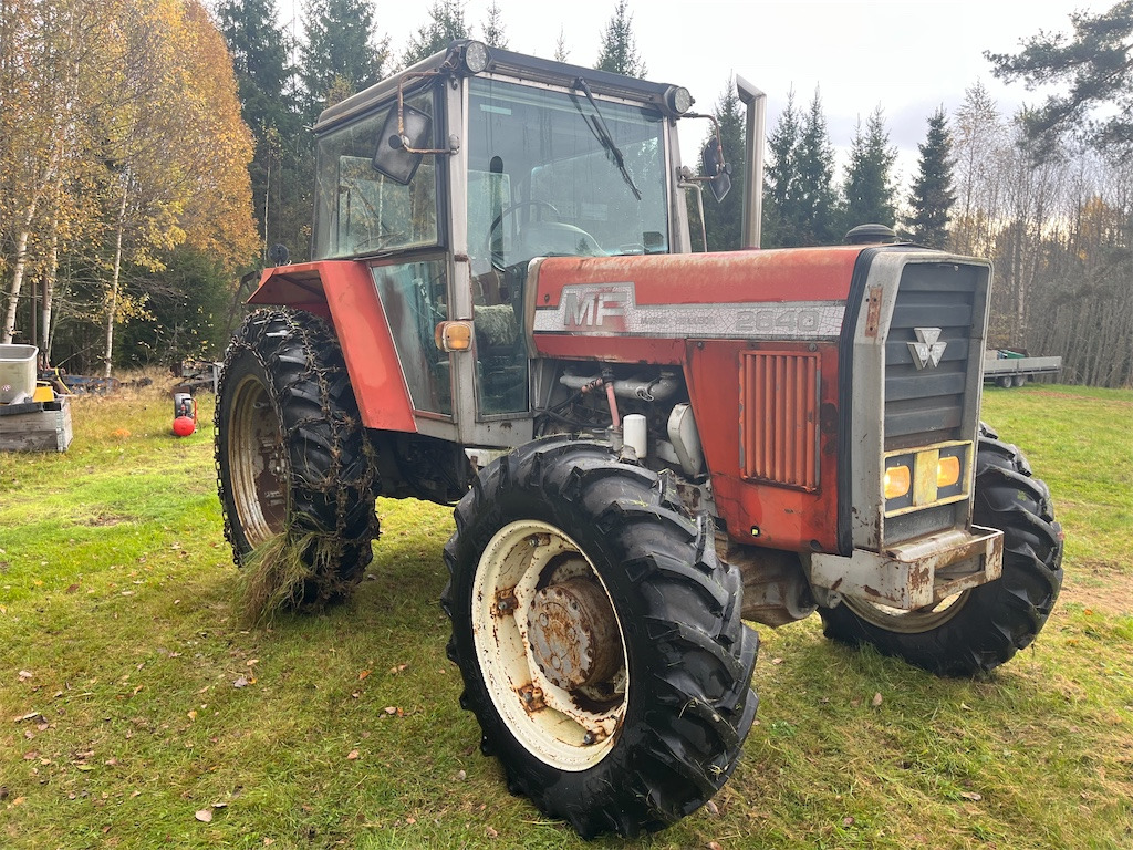 Massey Ferguson 2640 - Tractor: afbeelding 3 Massey Ferguson 2640 - Tractor: afbeelding 3