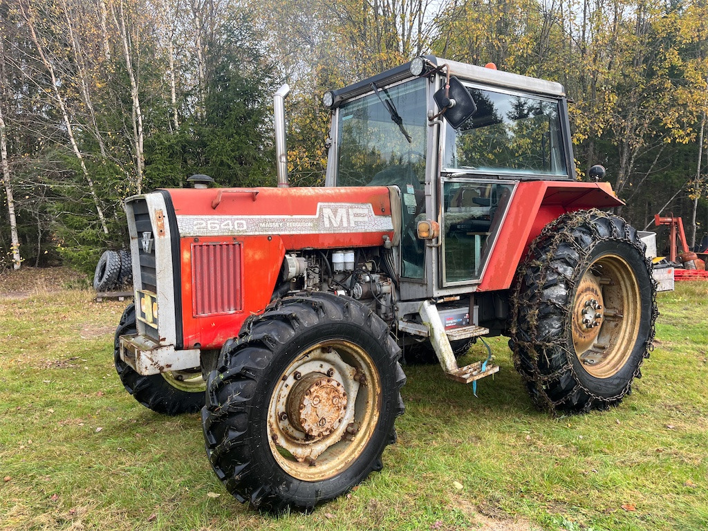 Massey Ferguson 2640 - Tractor: afbeelding 1 Massey Ferguson 2640 - Tractor: afbeelding 1