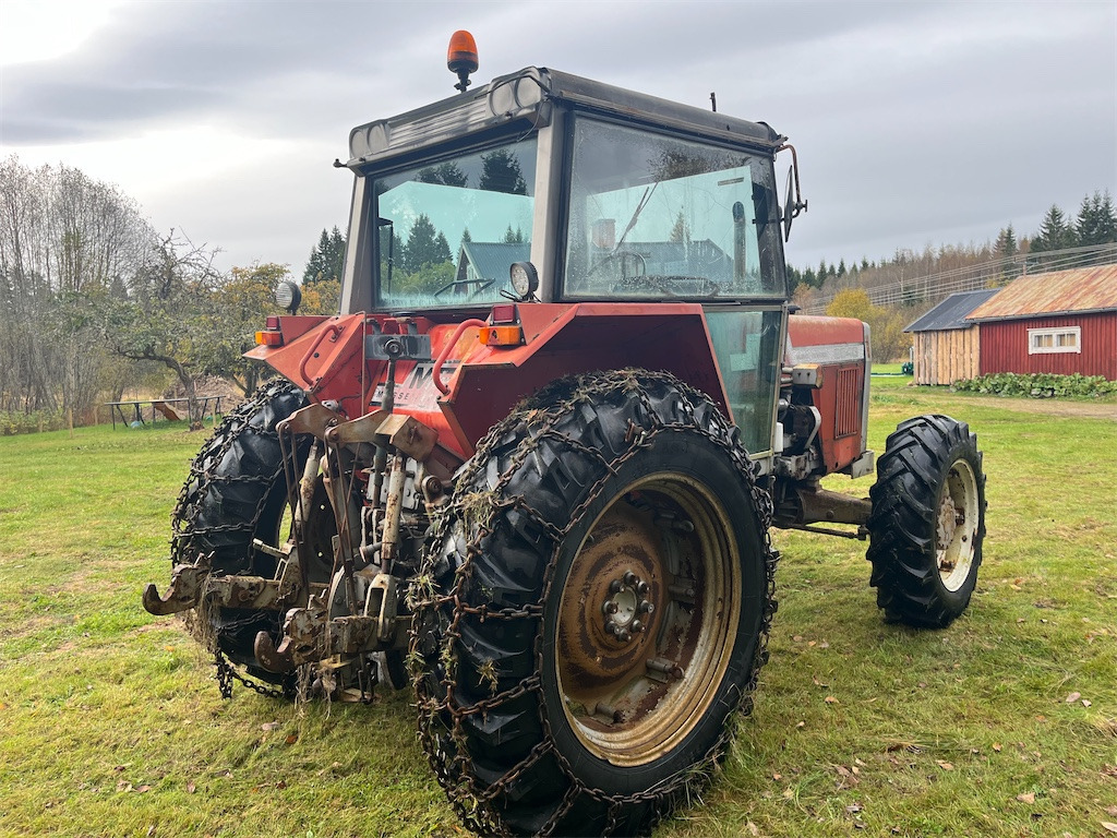 Massey Ferguson 2640 - Tractor: afbeelding 5 Massey Ferguson 2640 - Tractor: afbeelding 5