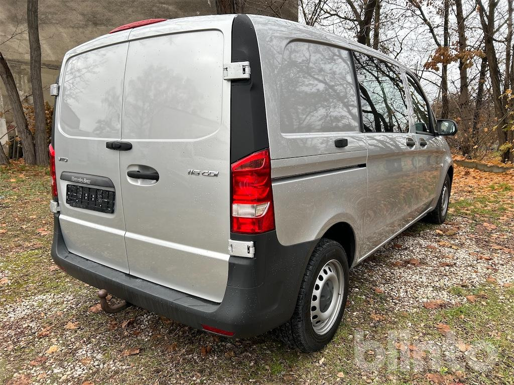 Mercedes-Benz Vito (2017) - Bestelwagen met dubbele cabine: afbeelding 4 Mercedes-Benz Vito (2017) - Bestelwagen met dubbele cabine: afbeelding 4