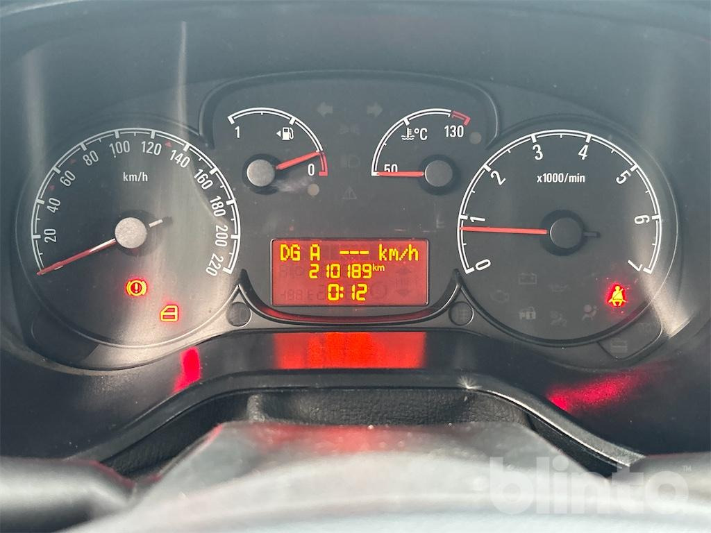 Opel Combo D (2013) - Kleine bestelwagen: afbeelding 5 Opel Combo D (2013) - Kleine bestelwagen: afbeelding 5