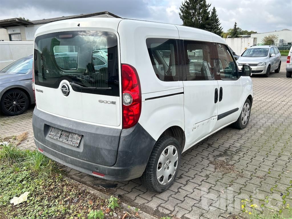 Opel Combo D (2013) - Kleine bestelwagen: afbeelding 4 Opel Combo D (2013) - Kleine bestelwagen: afbeelding 4