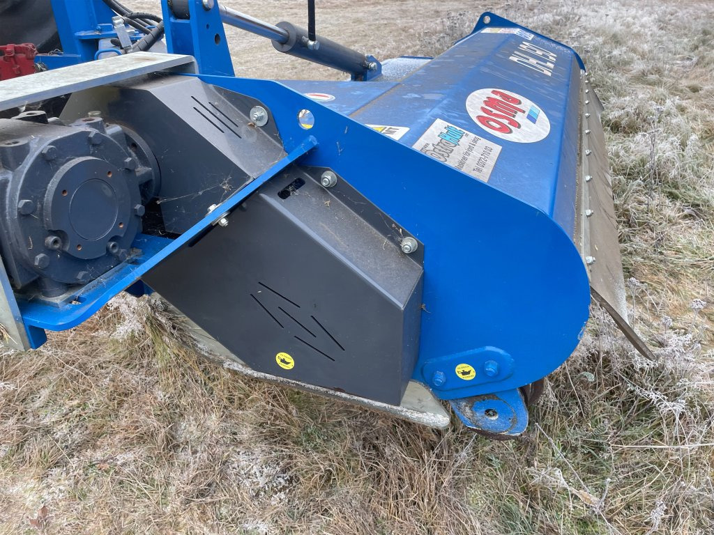 Osma DHL190 - Verstek klepelmaaier: afbeelding 4 Osma DHL190 - Verstek klepelmaaier: afbeelding 4