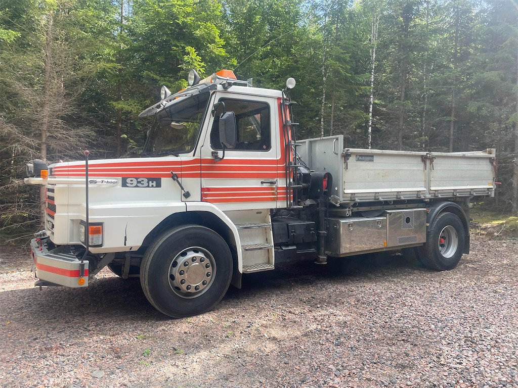 SCANIA T93HL 250 4X2 - Kipper vrachtwagen, Kraanwagen: afbeelding 1 SCANIA T93HL 250 4X2 - Kipper vrachtwagen, Kraanwagen: afbeelding 1
