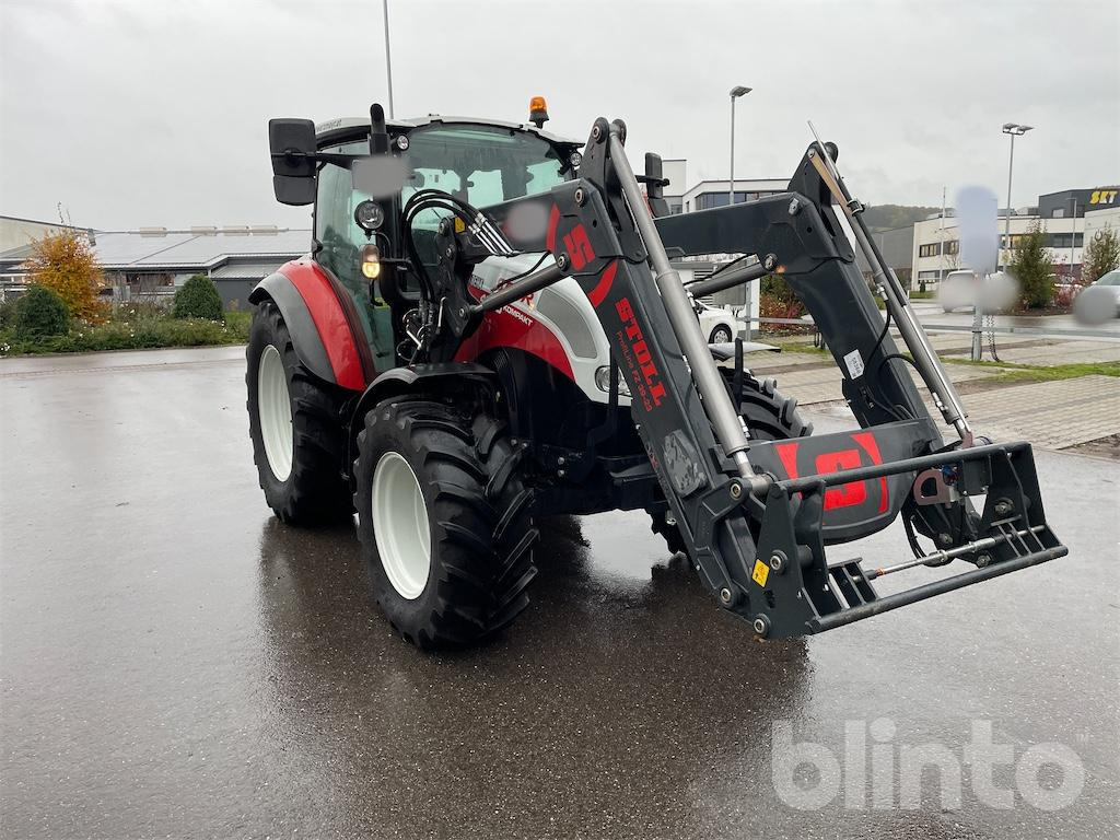 Steyr 4090 Kompakt mit Stoll Profiline FZ 39-23.1 - Tractor: afbeelding 2 Steyr 4090 Kompakt mit Stoll Profiline FZ 39-23.1 - Tractor: afbeelding 2