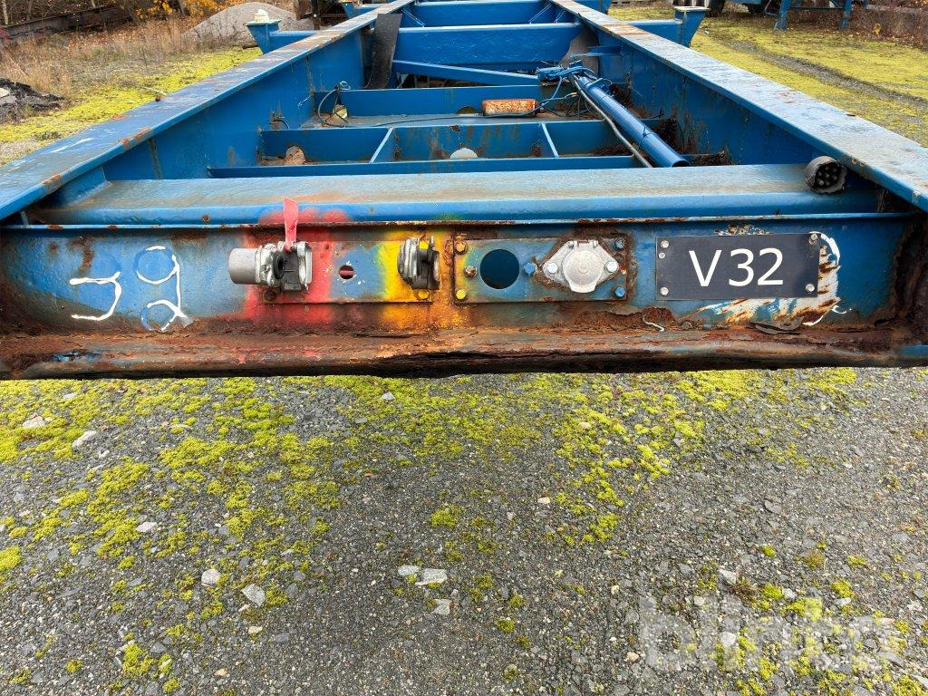 Containertransporter/ Wissellaadbak oplegger TRAUFO FRUEHAUF: afbeelding 23