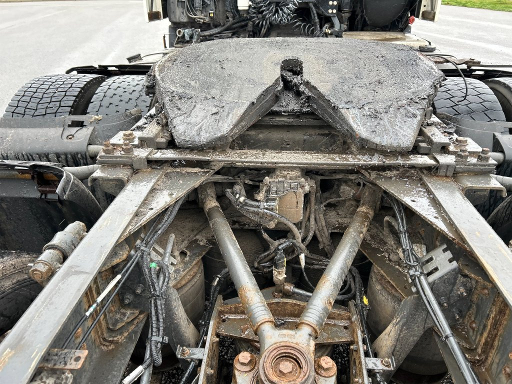 Trekker DAF FTS XF480z: afbeelding 38