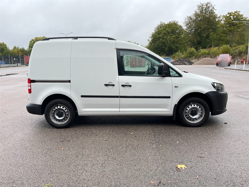VOLKSWAGEN Caddy 1,6 TDI - Kleine bestelwagen: afbeelding 4 VOLKSWAGEN Caddy 1,6 TDI - Kleine bestelwagen: afbeelding 4