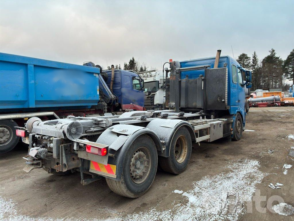 VOLVO FH 420 6*2 - Haakarmsysteem vrachtwagen: afbeelding 4 VOLVO FH 420 6*2 - Haakarmsysteem vrachtwagen: afbeelding 4