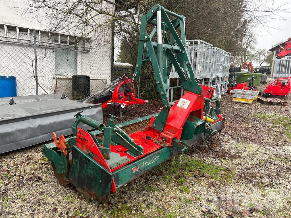 Vogel & Noot - Grondfrees: afbeelding 1 Vogel & Noot - Grondfrees: afbeelding 1