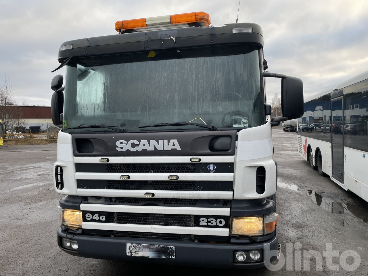 SCANIA P94GB4X2NA230 - Vrachtwagen: afbeelding 2 SCANIA P94GB4X2NA230 - Vrachtwagen: afbeelding 2