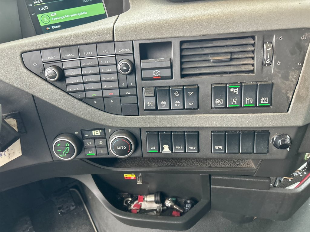 Vrachtwagen VOLVO: afbeelding 20