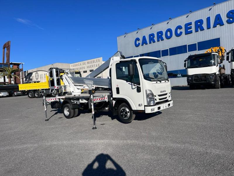 Isuzu HX200 - Vrachtwagen hoogwerker: afbeelding 5 Isuzu HX200 - Vrachtwagen hoogwerker: afbeelding 5