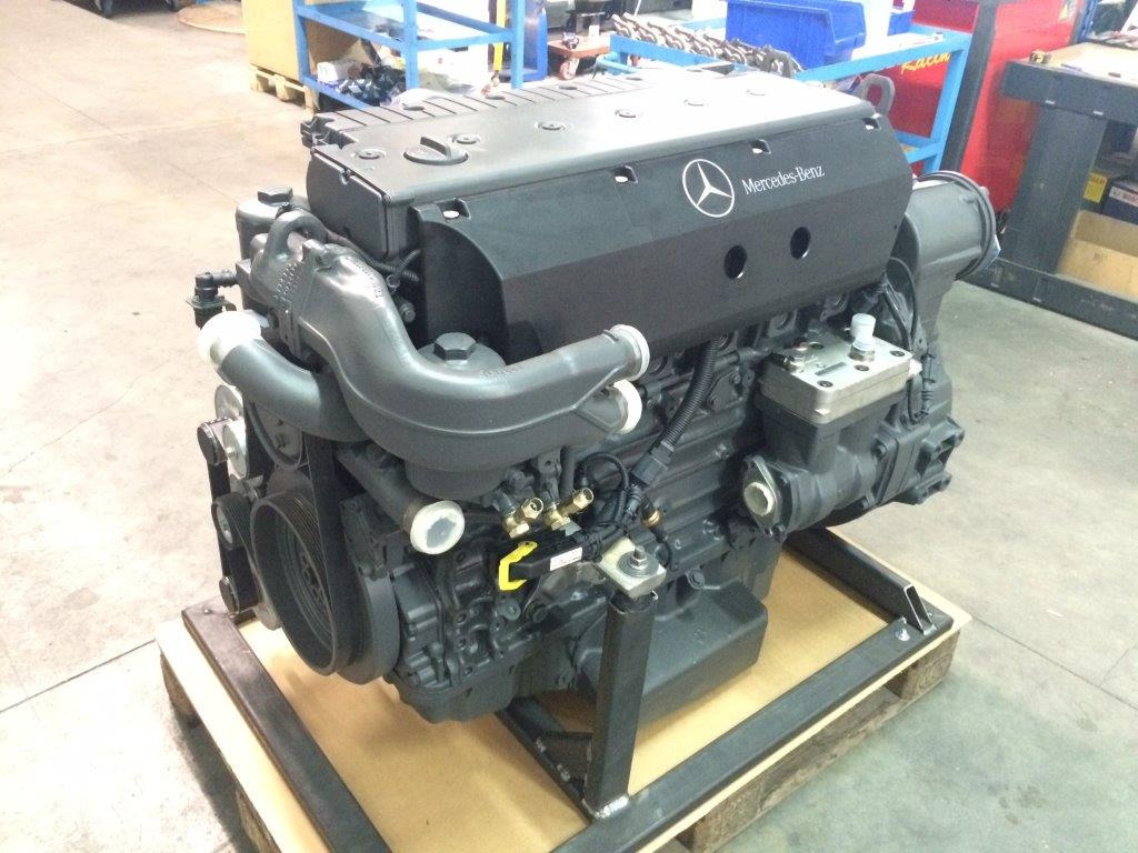 MOTORE COMPLETO MERCEDES OM906LA III/4 - Var. 906.961 BUS BMB - Motor voor Bus: afbeelding 1 MOTORE COMPLETO MERCEDES OM906LA III/4 - Var. 906.961 BUS BMB - Motor voor Bus: afbeelding 1