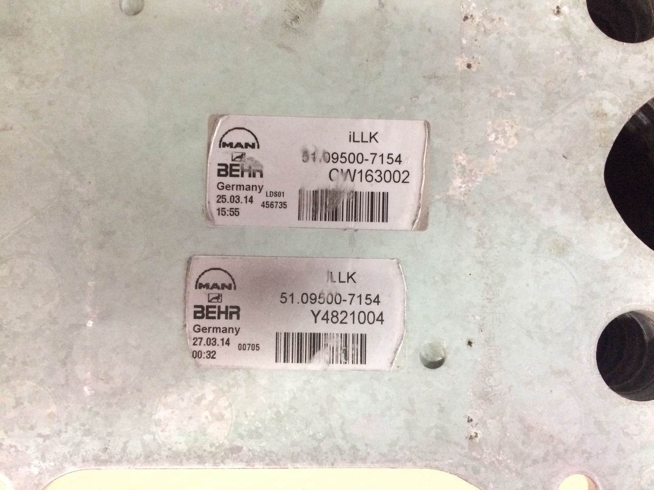 RADIATORE ARIA COMBURENTE - MOTORI MAN D2066 - D2676 - EURO 6 - Koelsysteem voor Vrachtwagen: afbeelding 5 RADIATORE ARIA COMBURENTE - MOTORI MAN D2066 - D2676 - EURO 6 - Koelsysteem voor Vrachtwagen: afbeelding 5