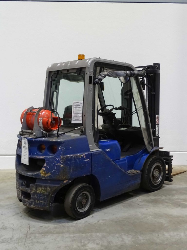 Cesab M325G - Heftruck: afbeelding 5 Cesab M325G - Heftruck: afbeelding 5