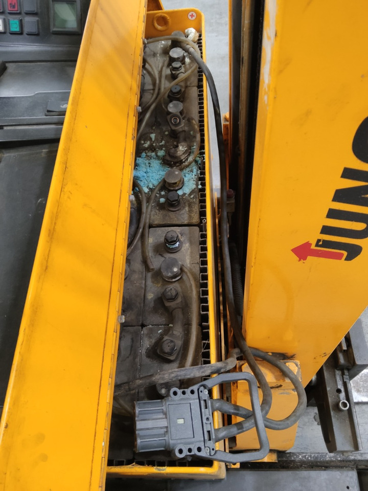 Jungheinrich ETV14 - Reach truck: afbeelding 4 Jungheinrich ETV14 - Reach truck: afbeelding 4