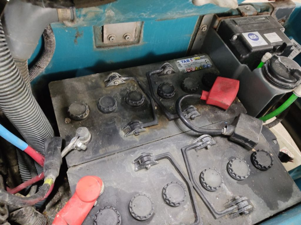 Tennant T300 - U26292 - Schrobmachine: afbeelding 4 Tennant T300 - U26292 - Schrobmachine: afbeelding 4