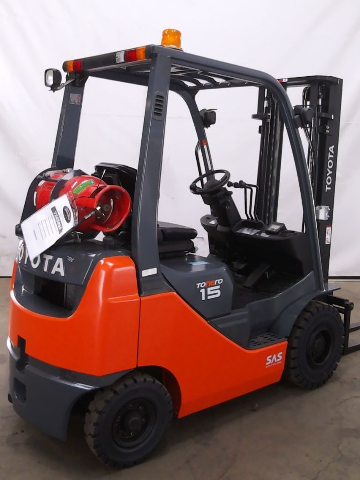 Toyota 02-8FGF15 - Heftruck: afbeelding 2 Toyota 02-8FGF15 - Heftruck: afbeelding 2
