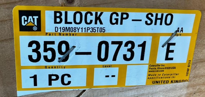 CATERPILLAR 359-0731 – Genuine Caterpillar Engine Block - CAT 3054C - Motor: afbeelding 2 CATERPILLAR 359-0731 – Genuine Caterpillar Engine Block - CAT 3054C - Motor: afbeelding 2