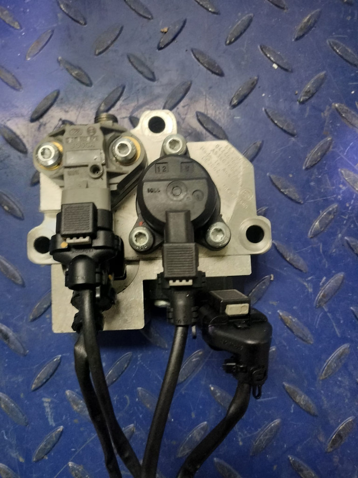 MERCEDES-BENZ Atego 2015 om934 fuel metering unit A9360700255 A9360700255 - Brandstofpomp voor Vrachtwagen: afbeelding 1 MERCEDES-BENZ Atego 2015 om934 fuel metering unit A9360700255 A9360700255 - Brandstofpomp voor Vrachtwagen: afbeelding 1