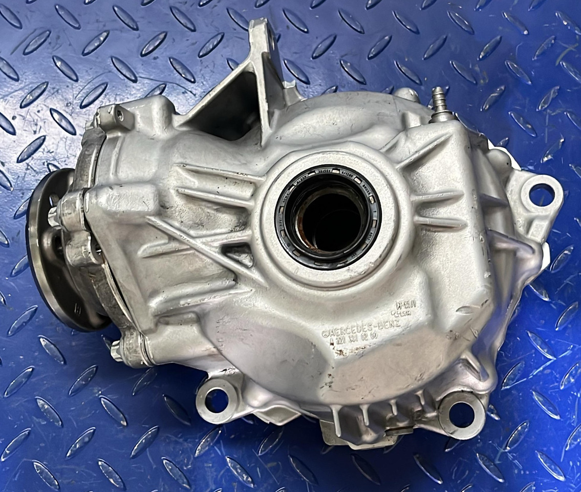 MERCEDES-BENZ Front differential A2213307801 - Differentieel: afbeelding 2 MERCEDES-BENZ Front differential A2213307801 - Differentieel: afbeelding 2
